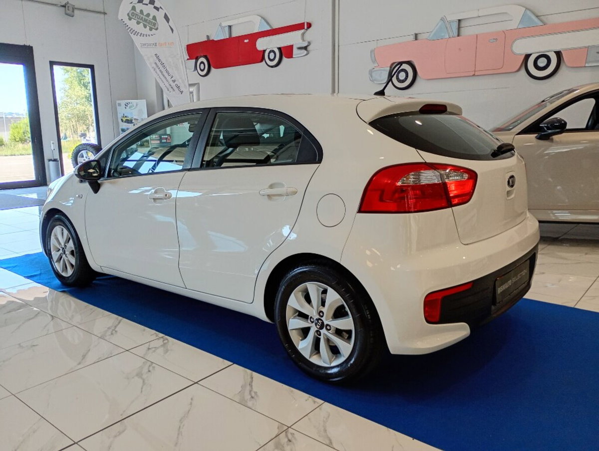 Kia Rio 1.2 CVVT 5p. Cool (4)
