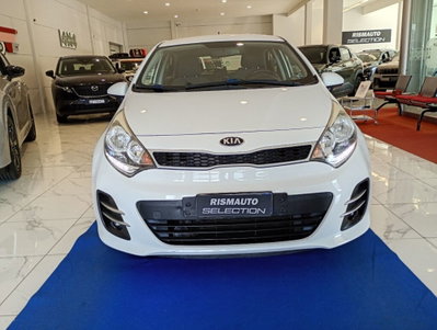 Kia Rio 1.2 CVVT 5p. Cool (8)