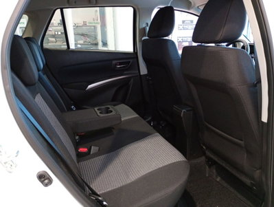 Suzuki S-Cross 1.4 Hybrid Easy (19)