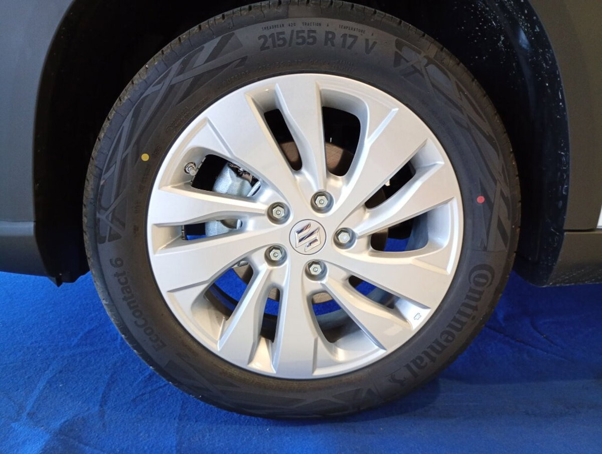 Suzuki S-Cross 1.4 Hybrid Easy (3)