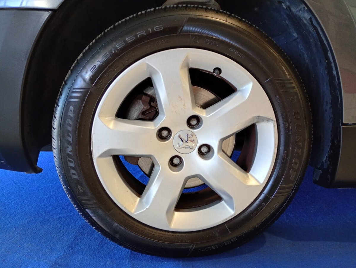 Peugeot Partner 1.6 HDi 115CV Outdoor (3)