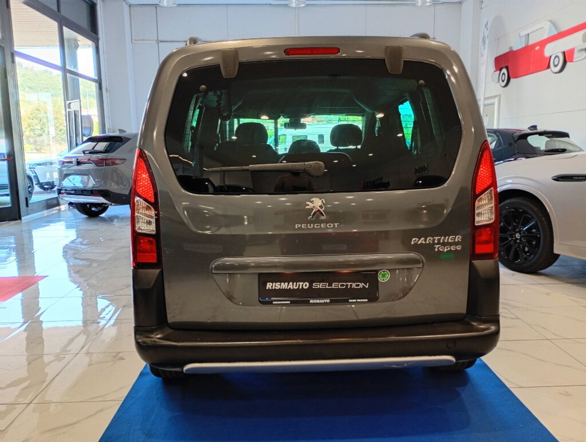 Peugeot Partner 1.6 HDi 115CV Outdoor (5)