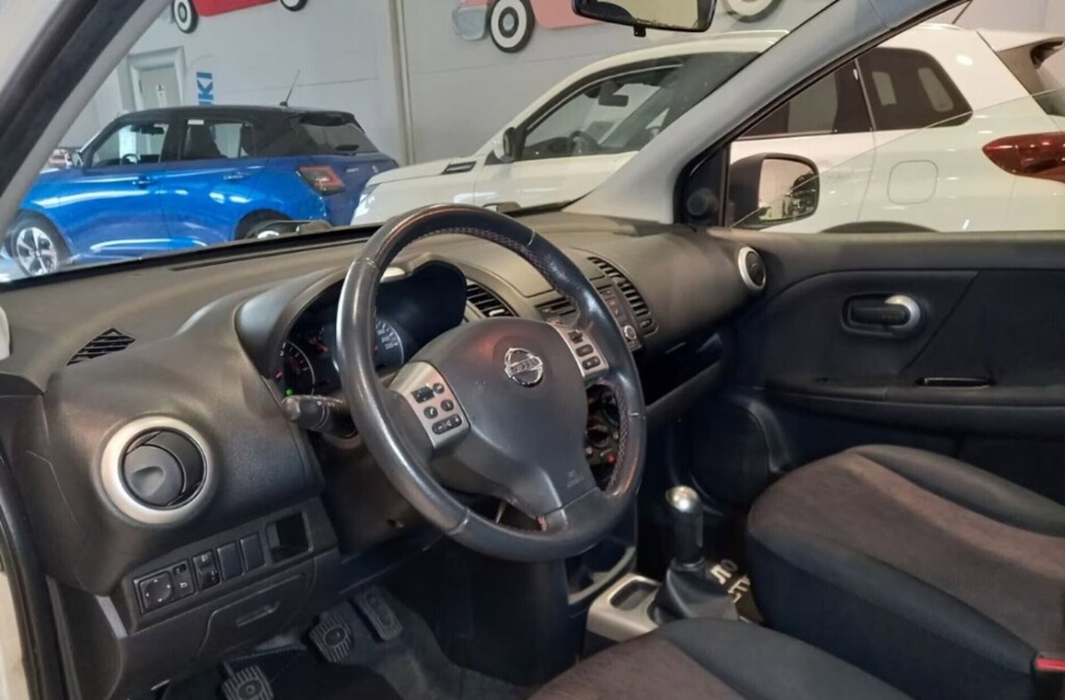 Nissan Note 1.4 16V Silver Edition (8)