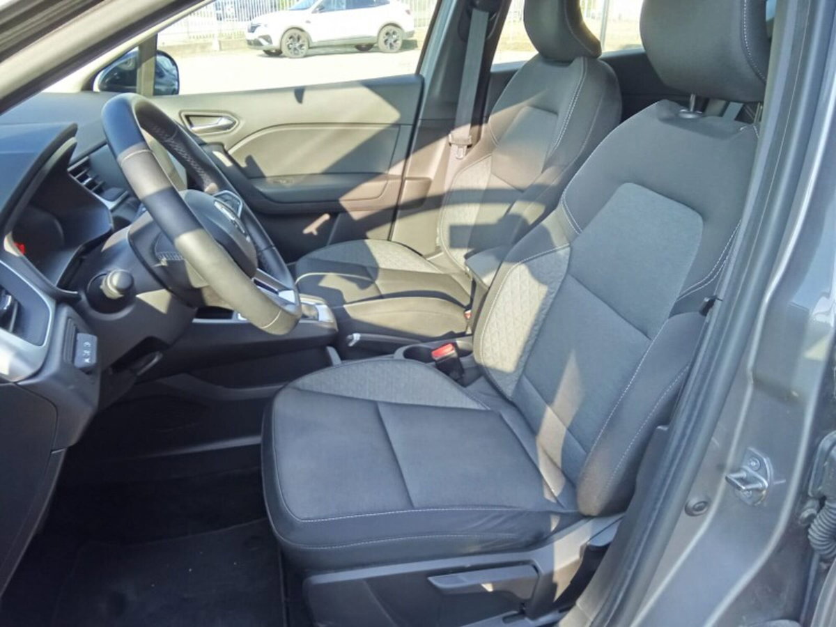 Renault Captur TCe 90 CV Equilibre (15)