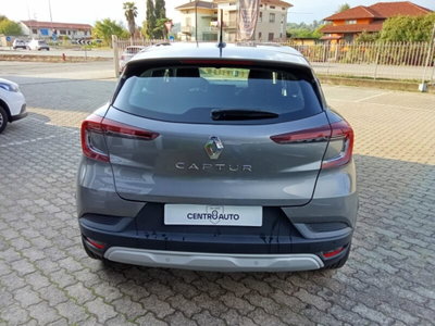 Renault Captur TCe 90 CV Equilibre (4)