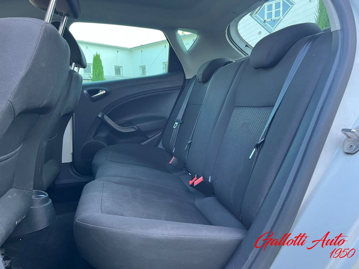 SEAT Ibiza 1.0 ecotsi FR 95cv (15)