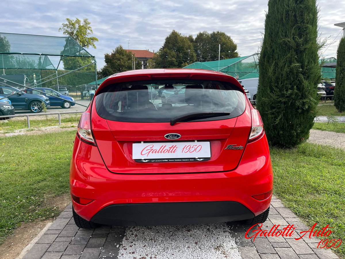 Ford Fiesta Plus 1.5 TDCi 75CV 5 porte (8)