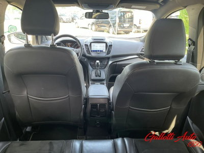 Ford Kuga 2.0 TDCI 150 CV S&S 4WD Powershift ST-Line (18)
