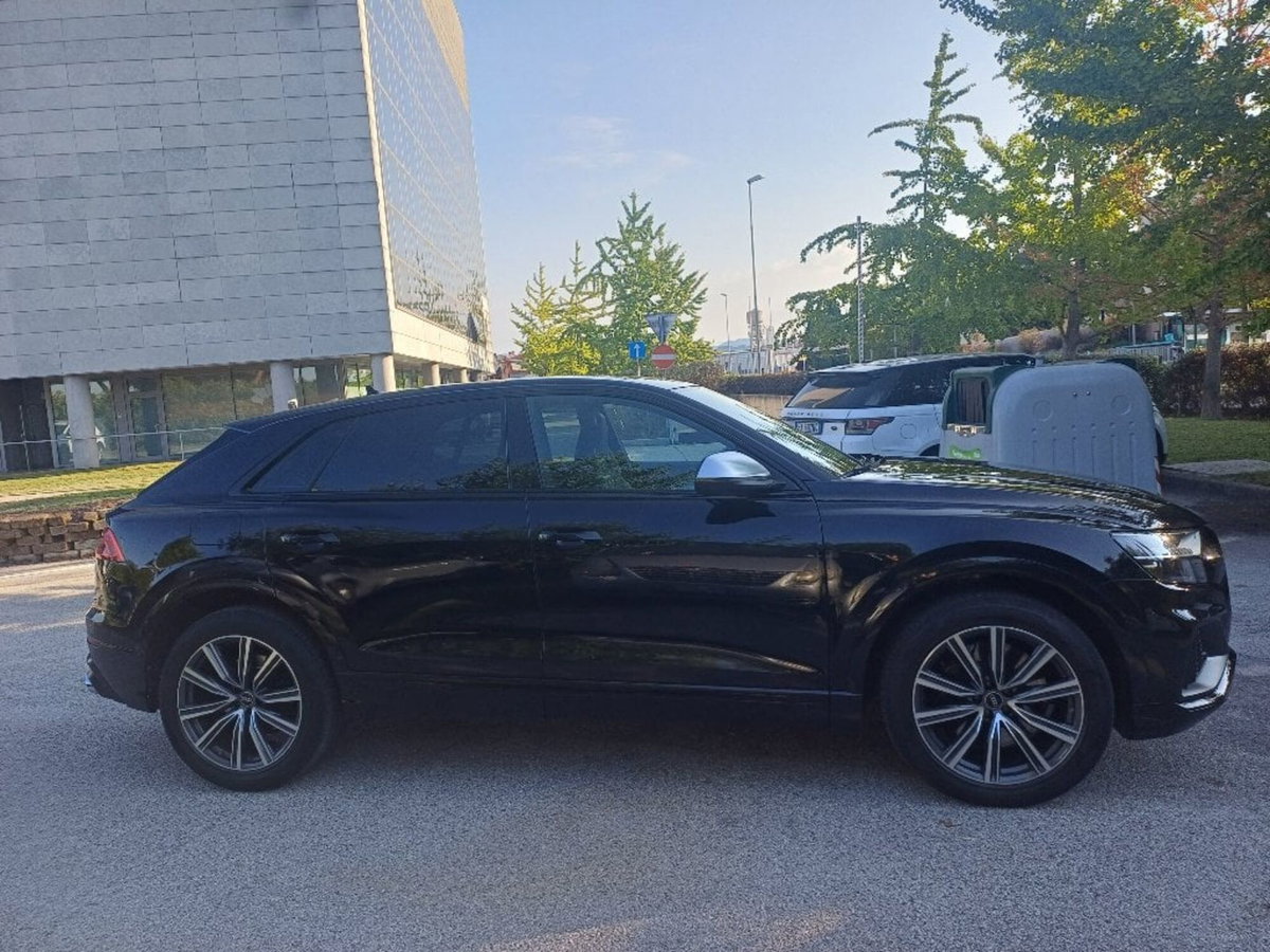 Audi Q8 Q8 55 TFSI quattro tiptronic Sport (5)