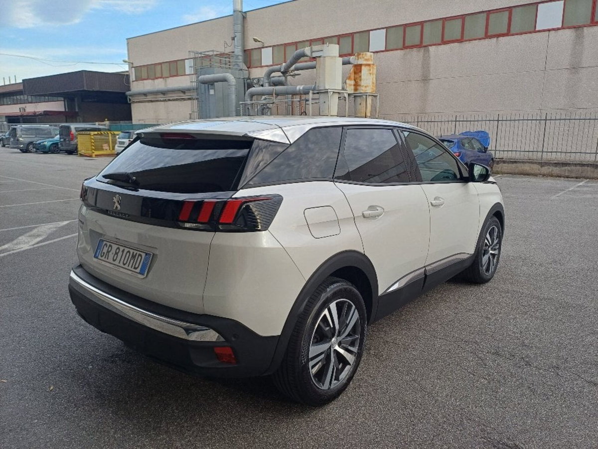 Peugeot 3008 BlueHDi 130 S&S EAT8 Allure Pack (4)