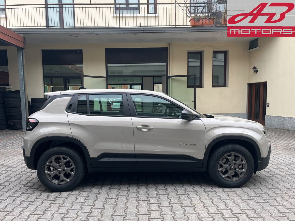 Jeep Avenger 1.2 turbo e-hybrid mhev Longitude fwd 110cv edct6 (4)