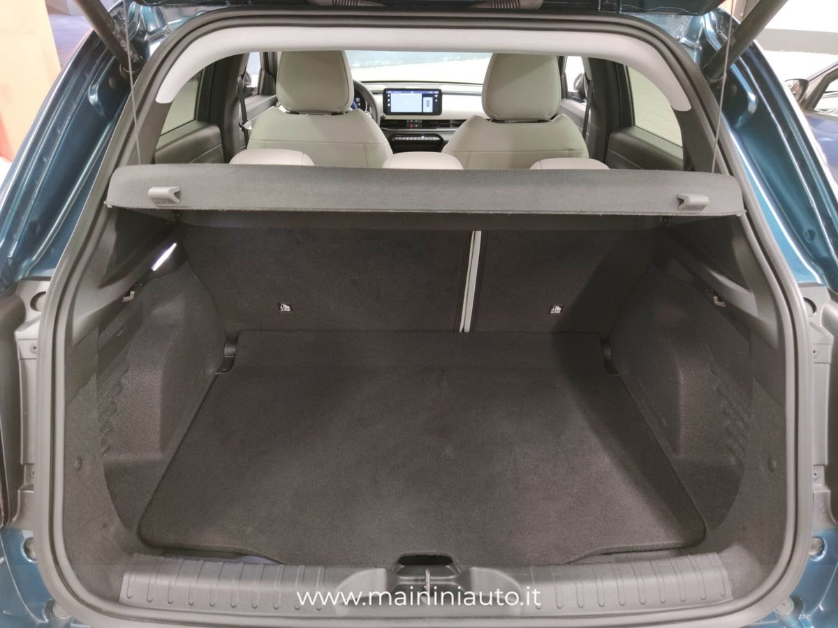Fiat 600 1.2 hybrid La Prima 145cv auto (11)