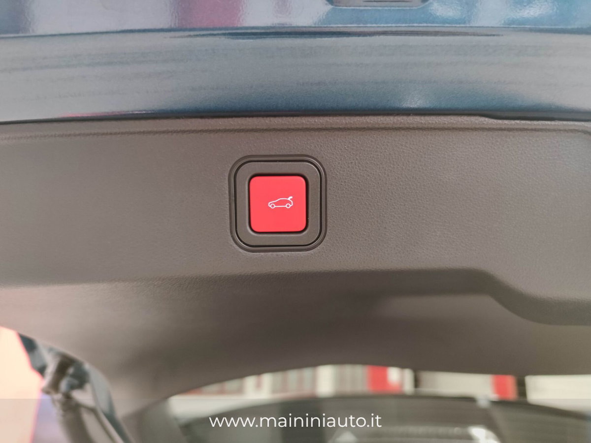 Fiat 600 1.2 hybrid La Prima 145cv auto (12)