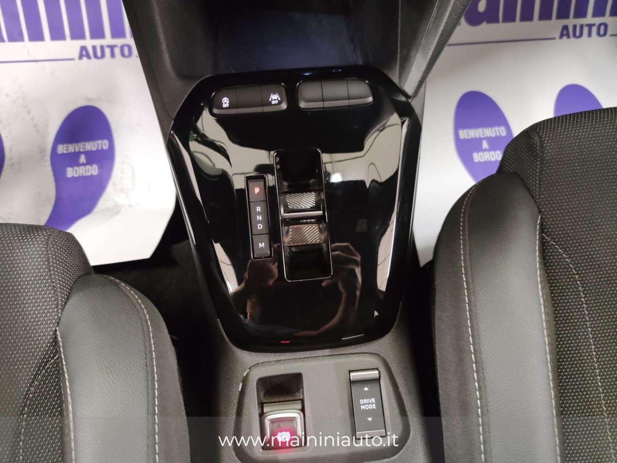 Opel Corsa 1.2 hybrid Corsa 100cv dct6 (19)
