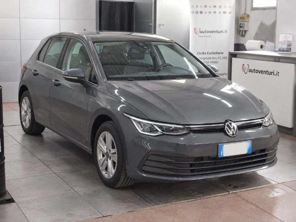 Volkswagen Golf 1.0 TSI EVO Life