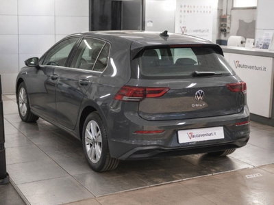 Volkswagen Golf 1.0 TSI EVO Life (2)