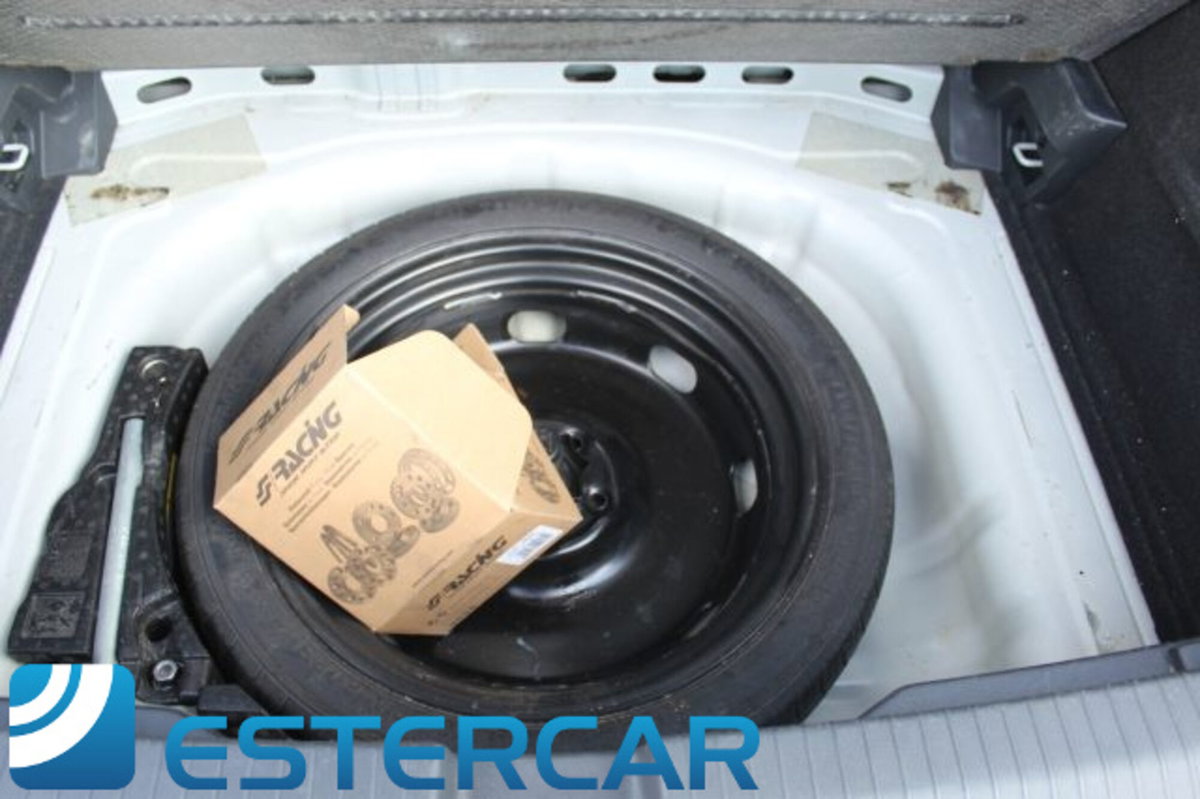 Volkswagen T-Roc 2.0 tdi Edition 150cv dsg (15)