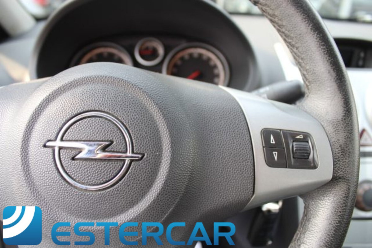 Opel Corsa 1.2 85CV 5 porte GPL-TECH Elective (19)
