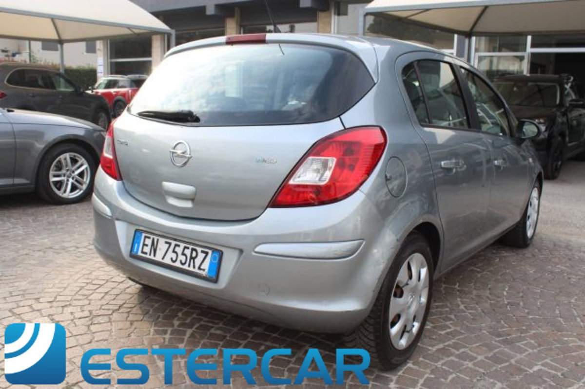 Opel Corsa 1.2 85CV 5 porte GPL-TECH Elective (2)