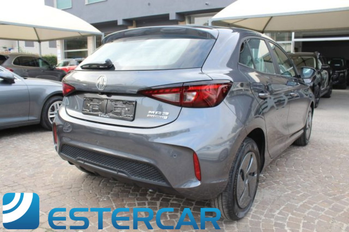 Mg MG3 1.5 Standard (2)