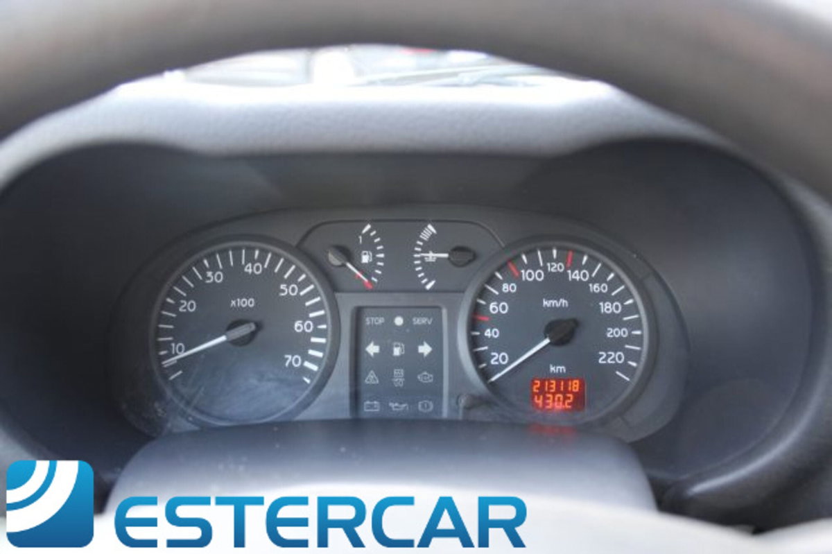 Renault Clio Storia 1.2 5 porte (16)