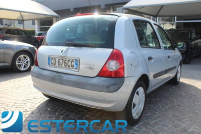Renault Clio Storia 1.2 5 porte (2)
