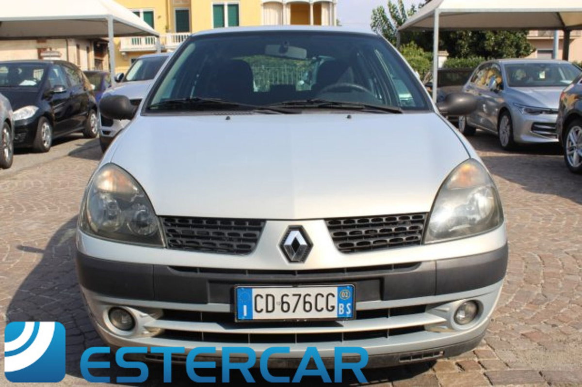 Renault Clio Storia 1.2 5 porte (5)