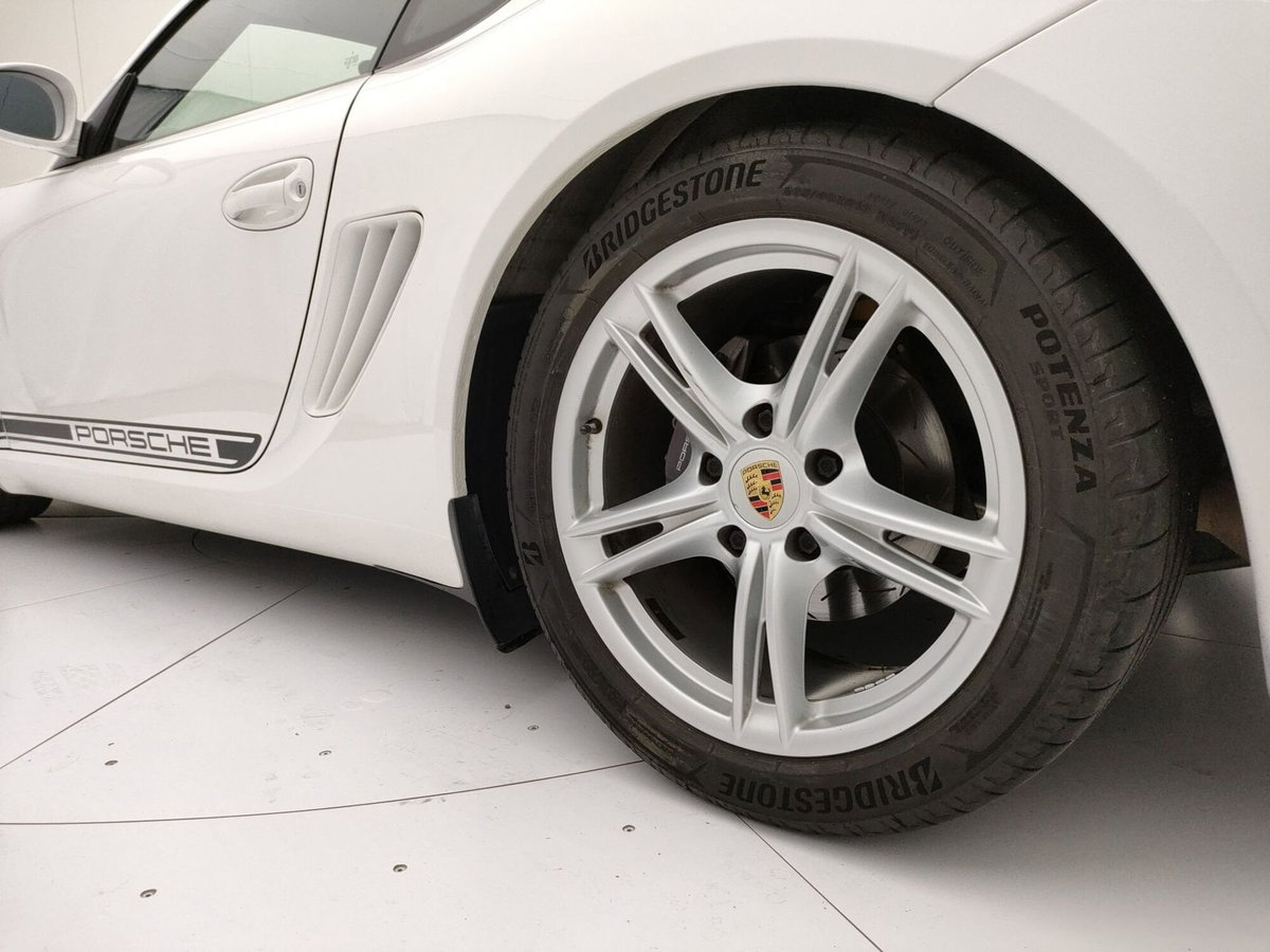 Porsche Cayman 2.9 (9)