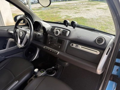 smart Fortwo 1000 52 kW MHD coupé pulse (9)