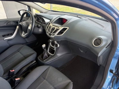 Ford Fiesta 1.2 82 CV 5 porte Titanium (8)
