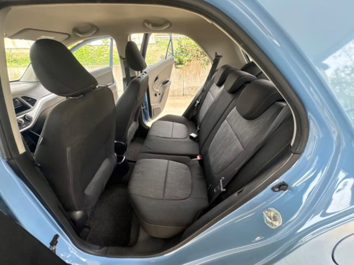 Kia Picanto 1.0 12V 5 porte City (12)