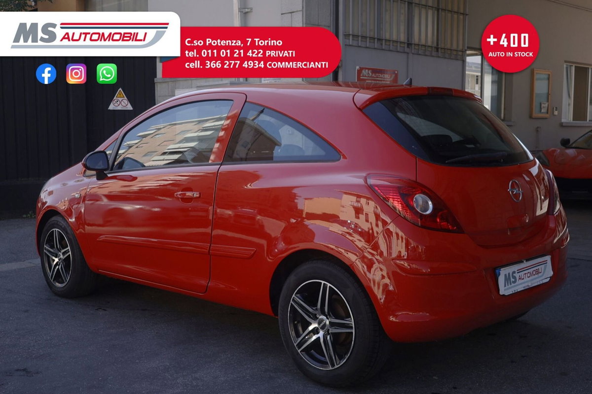 Opel Corsa 1.2 3 porte Enjoy (15)