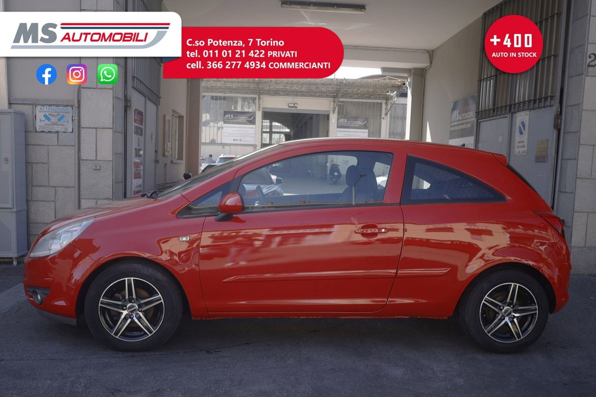 Opel Corsa 1.2 3 porte Enjoy (4)