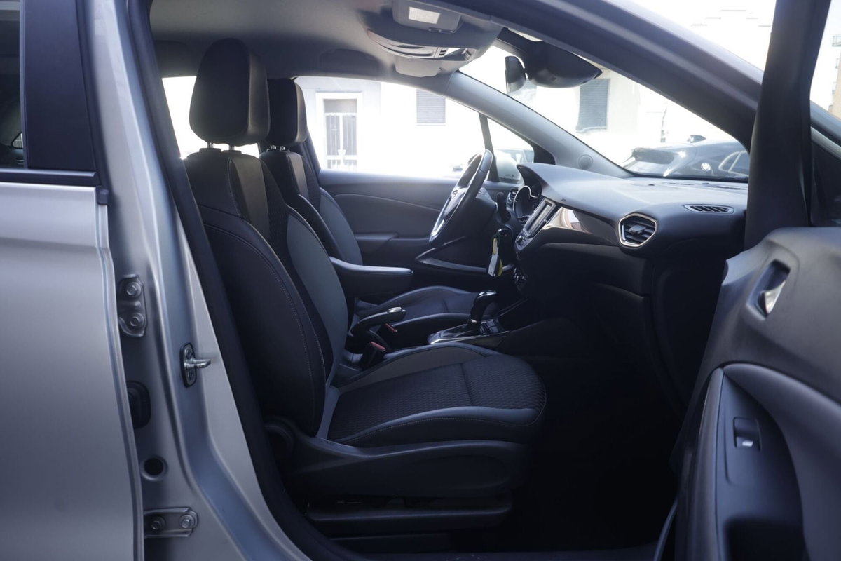 Opel Crossland X 1.5 ECOTEC D 120 CV Start&Stop aut. Ultimate (10)