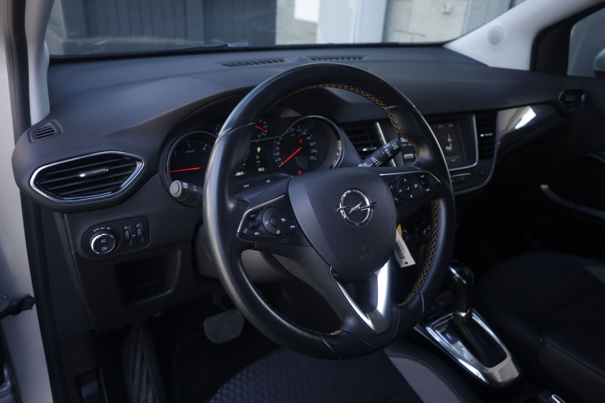 Opel Crossland X 1.5 ECOTEC D 120 CV Start&Stop aut. Ultimate (14)