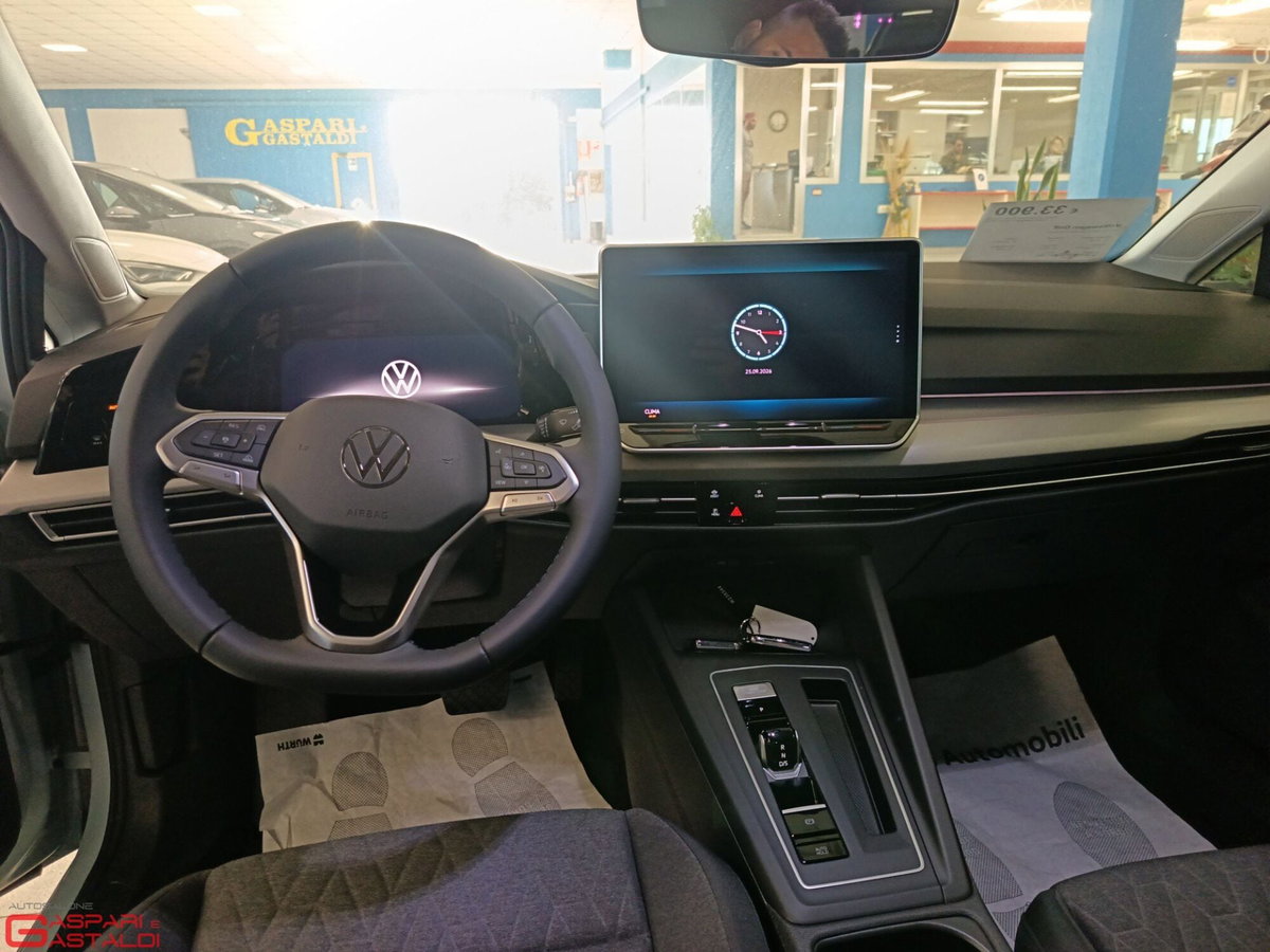 Volkswagen Golf 2.0 TDI 150 CV DSG SCR R-Line (6)