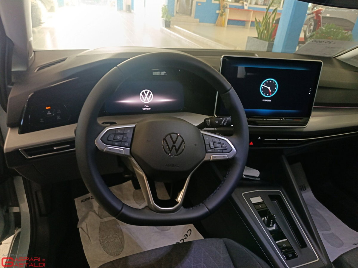 Volkswagen Golf 2.0 TDI 150 CV DSG SCR R-Line (8)