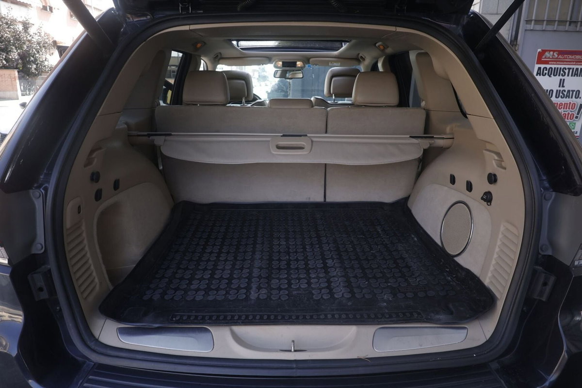 Jeep Grand Cherokee 3.0 V6 CRD 250 CV Multijet II Overland (20)