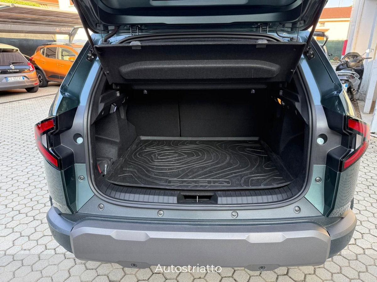 Dacia Duster 1.2 hybrid-G Journey 4x4 150cv auto (19)