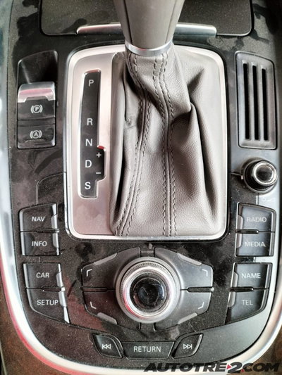 Audi Q5 2.0 TFSI 211 CV quattro S tronic (6)