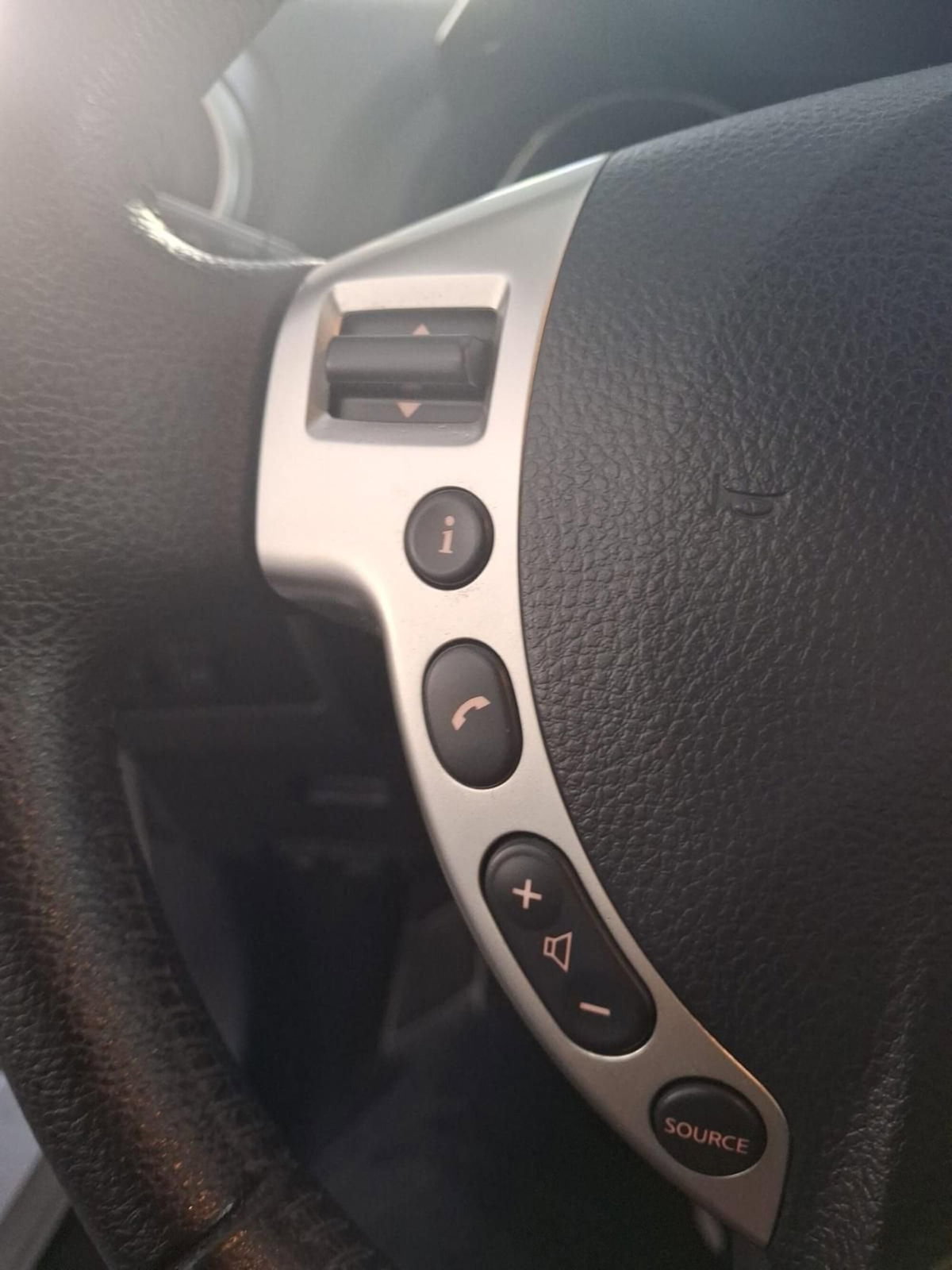 Nissan Qashqai 2.0 16V 4WD Acenta (9)