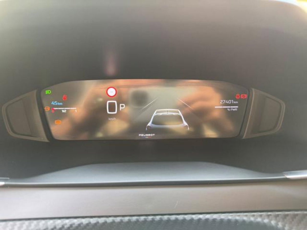 Peugeot 208 1.2 hybrid Active 100cv e-dcs 6 (11)