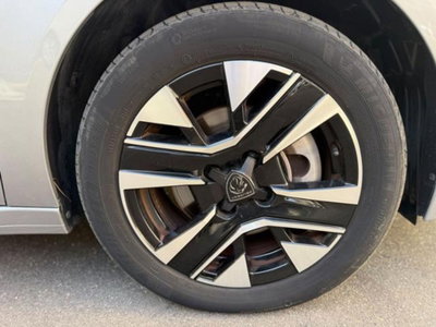 Peugeot 208 1.2 hybrid Active 100cv e-dcs 6 (20)