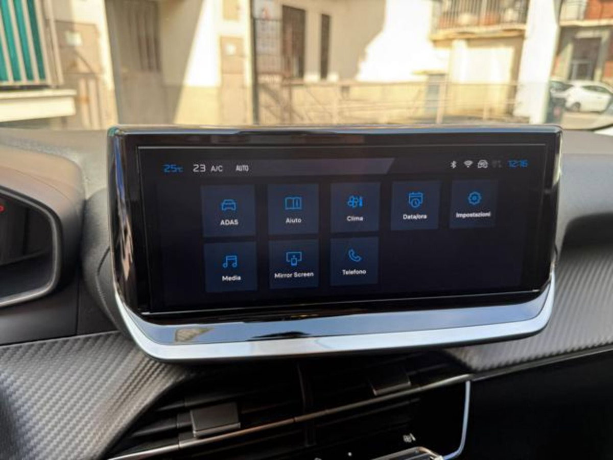 Peugeot 208 1.2 hybrid Active 100cv e-dcs 6 (11)