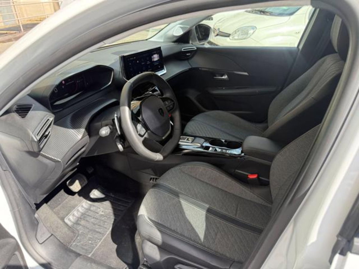Peugeot 208 1.2 hybrid Active 100cv e-dcs 6 (7)