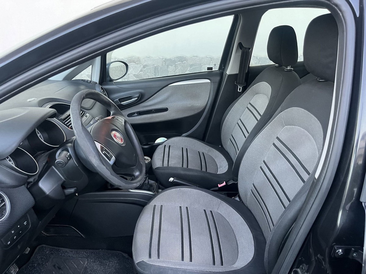 Fiat Grande Punto 1.3 MJT 90 CV 5 porte Emotion (6)