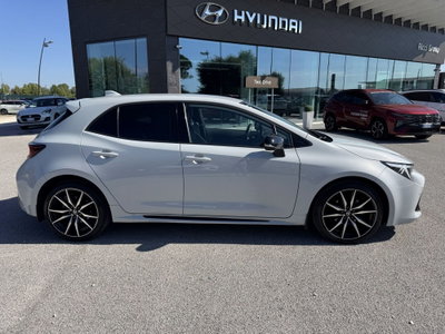 Toyota Corolla GR SPORT 1.8 Hybrid Bi-Tone (6)