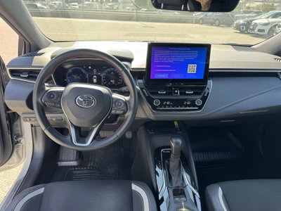 Toyota Corolla GR SPORT 1.8 Hybrid Bi-Tone (9)