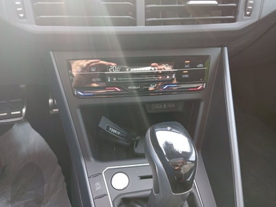 Volkswagen Taigo 1.5 tsi R-Line 150cv dsg (14)