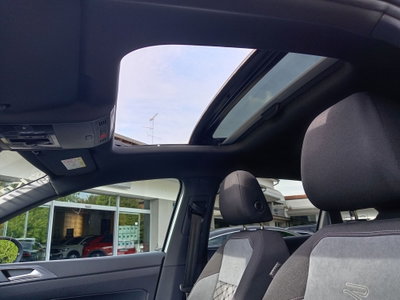 Volkswagen Taigo 1.5 tsi R-Line 150cv dsg (19)